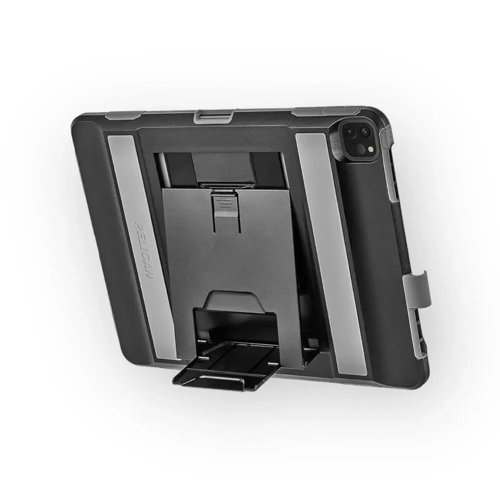 Pelican voyager iPad 11” case, NWT in package